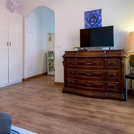 Alice 2 By Interhome Appartement Riva Ligure